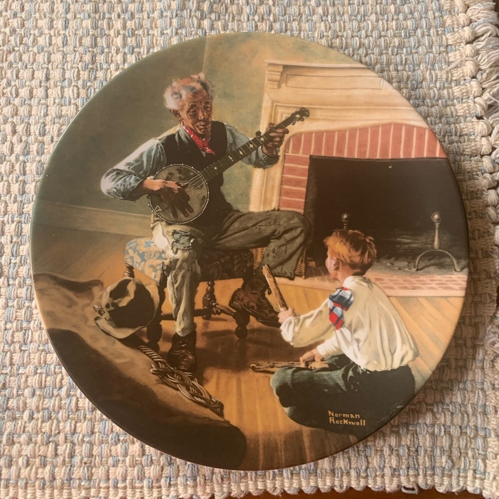 “The Banjo Player” Norman Rockwell collector plate. Excellent condition.